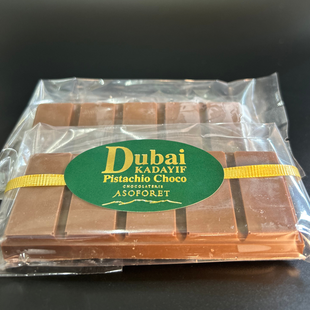 ドバイカダイフとピスタチオを合わせたタブレットチョコレートのパッケージイメージ